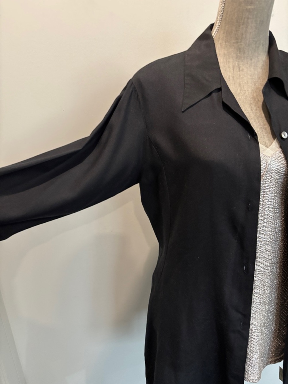 Club Monaco Black Silk Duster Jacket Blouse Longline Button Front Size Medium - Picture 8 of 16